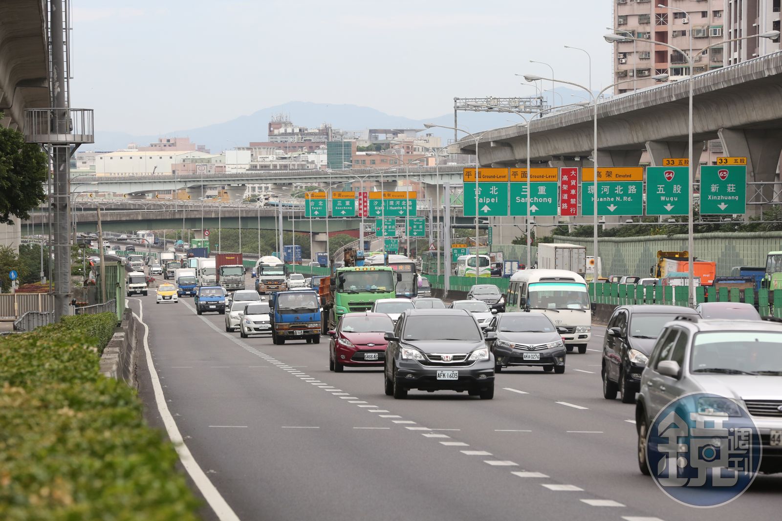 清明連假第2天「10大壅塞路段」出爐！國5北上塞到半夜　一圖看懂好走時段