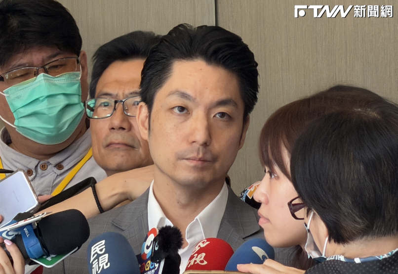 開車接送孩子遭批「無怨無悔養媽寶」！蔣萬安曝北市4成家長2大考量