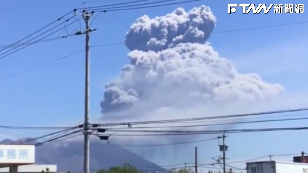 日櫻島火山驚人噴發！　氣象廳警示：鹿兒島市恐迎大量降灰
