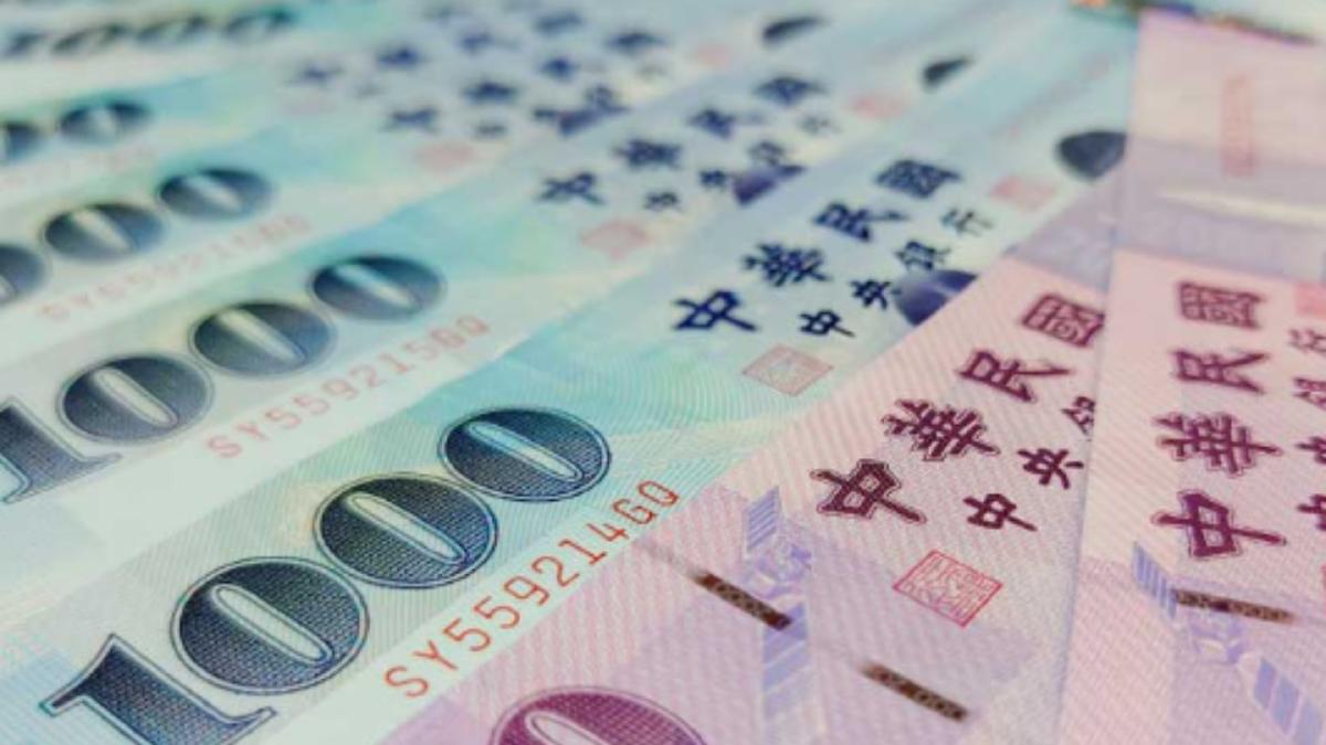 資金急尋避風港？投信無懼重挫狂撒249億護盤　買超 Top 10「這族群」霸佔半